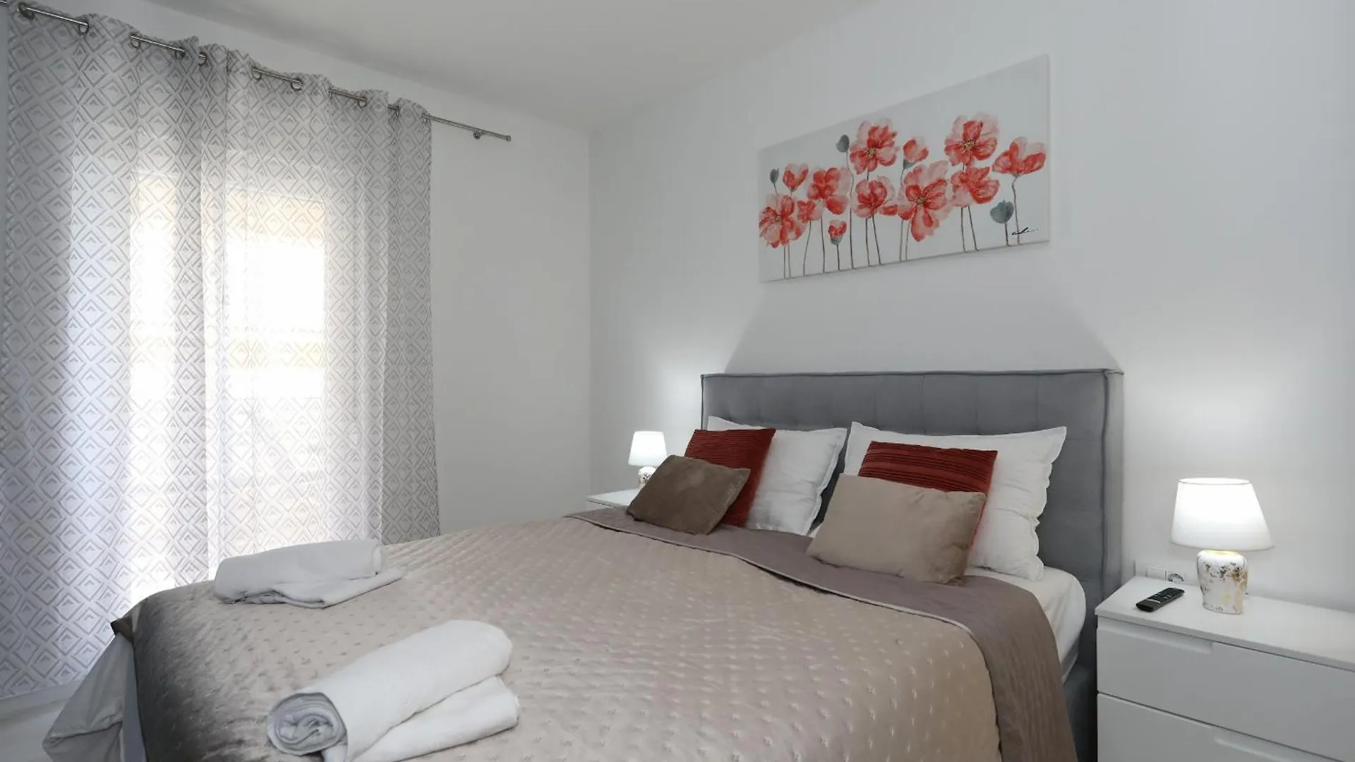 Apartment Relex With Pool & Jacuzzi